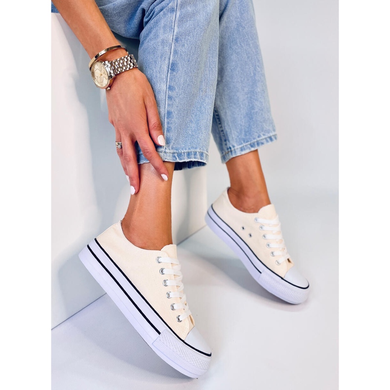 Zapatillas clásicas de mujer Fargis Beige 1