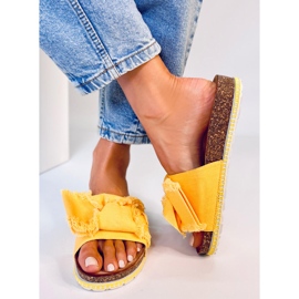 Pantuflas Mujer Feary Amarillo 2