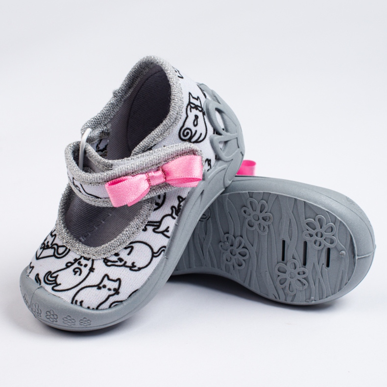 SHELOVET Babuchas grises para niñas con velcro 3F cats 1