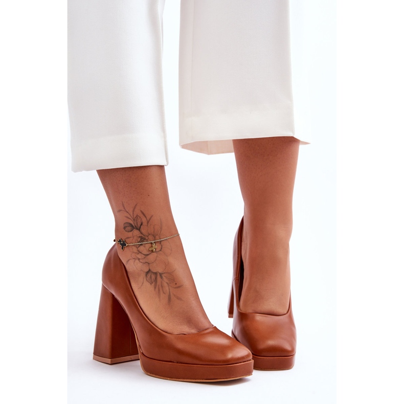 Zapatos De Tacón Grueso Camel Rosalía De Cuero marrón 1 Zapatos De Tacón Grueso Camel Rosalía De Cuero marrón 1
