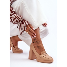 Zapatos De Salón Alisa De Piel Con Tacón Alto Desnudo beige 1 Zapatos De Salón Alisa De Piel Con Tacón Alto Desnudo beige 1