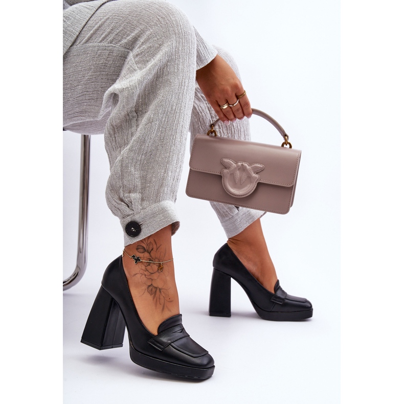 Zapatos de tacón negro Alisa 1