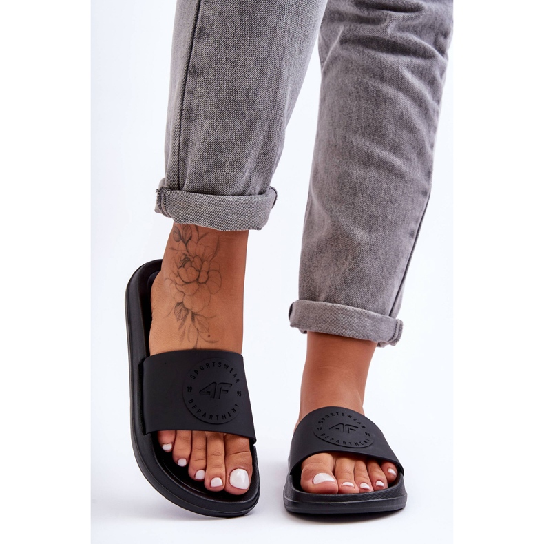 Pantuflas Sport Mujer 4F 4FSS23FFLIF069-72S Negro 1