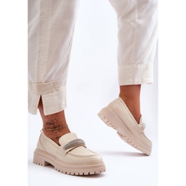 PG1 Mocasines de cuero grueso con adornos en beige de Aricka 3