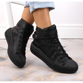 Zapatillas aislantes con cordones y velcro negro Big Star MM274008 1