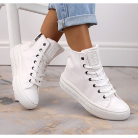 Zapatillas insuladas con cordones Big Star W INT1902A blanco 1