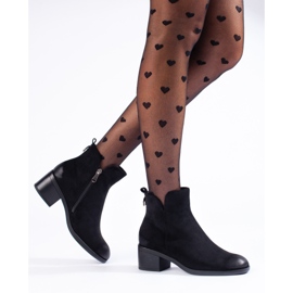 Botas negras de mujer en un poste bajo Vinceza negro 2