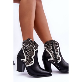 Botas Cowboy Mujer Serpiente Blanco Y Negro Leara 2 Botas Cowboy Mujer Serpiente Blanco Y Negro Leara 2