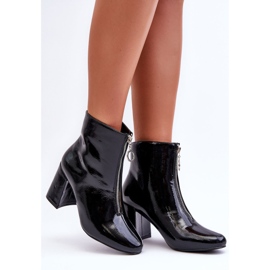 Botas Lacadas Con Cremallera Decorativa Negro Sevil 5
