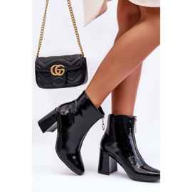 Botas Lacadas Con Cremallera Decorativa Negro Sevil 8