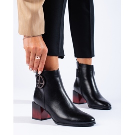 W. Potocki Botas negras de mujer en el puesto de Potocki. negro 1
