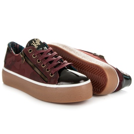 Kylie Deportivas Bordo Lacadas rojo 1