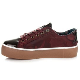 Kylie Deportivas Bordo Lacadas rojo 3