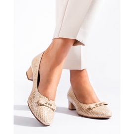 W. Potocki Zapatos de salón de mujer Potocki con tacón bajo beige 2
