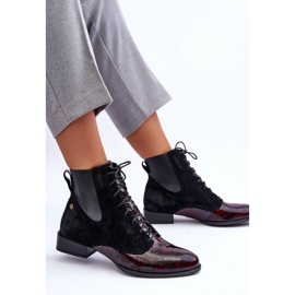 Maciejka Botas de cuero con tacón plano 06200-08 Negro 6