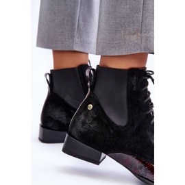 Maciejka Botas de cuero con tacón plano 06200-08 Negro 4
