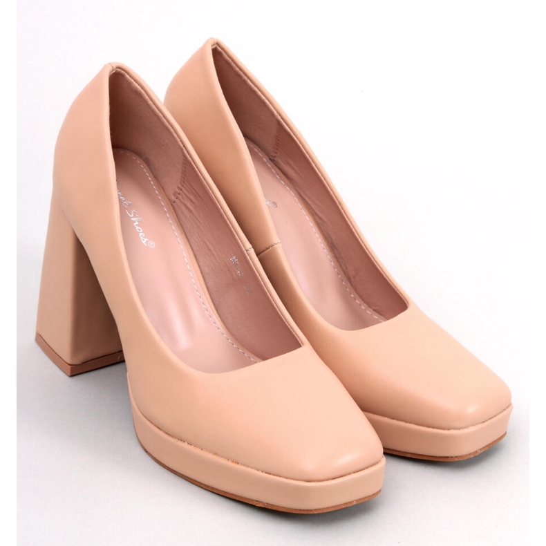 Zapatos de tacón ancho Nessa Nude beige 1