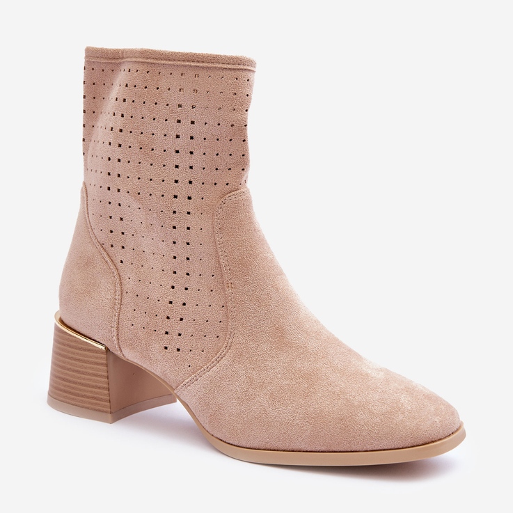 Botas Tacón Ante Calado Perlas Beige 1 Botas Tacón Ante Calado Perlas Beige 1