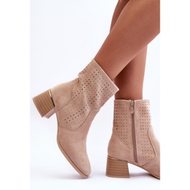 Botas Tacón Ante Calado Perlas Beige 4