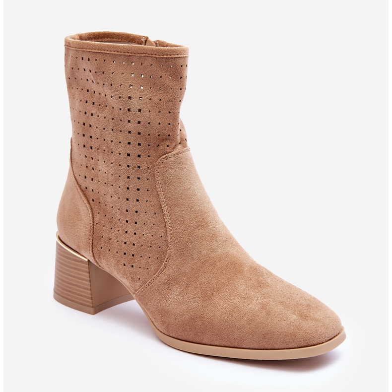 PG1 Botas Tacón Ante Calado Perlas Beige Oscuro 1