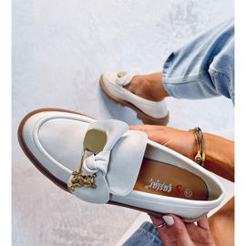 Mocasín con oso dorado Beige Miel 3