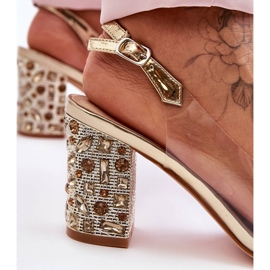 Sandalias doradas transparentes con estilo en un tacón S.Barski MR1037-19 dorado 4