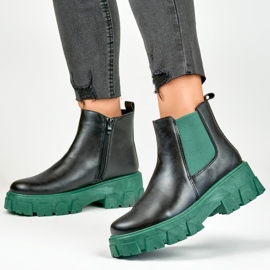 Botas de trabajo de mujer con suela verde. negro 8