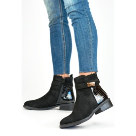 Botas de mujer elegantes con suela plana. negro 1 Botas de mujer elegantes con suela plana. negro 1