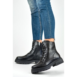 Botas negras con cordones para mujer fabricadas en piel natural. negro 3