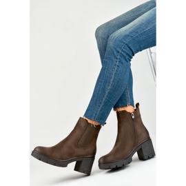 Botas de mujer clásicas de ante Adeline marrón 6