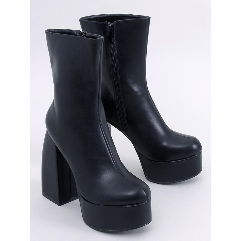 Botas con plataforma de Nicole Black negro 1