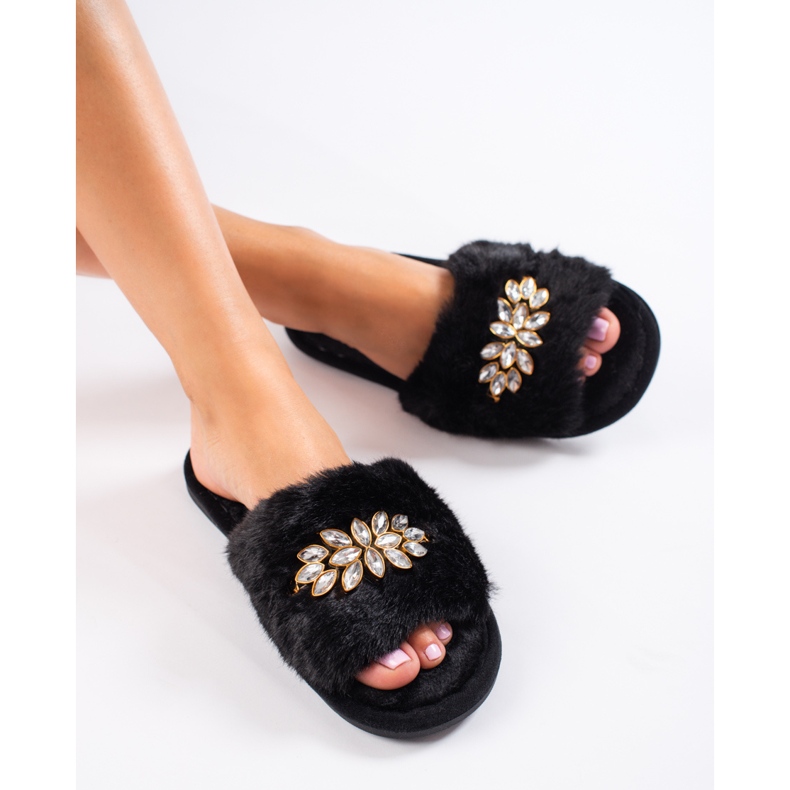 Pantuflas negras con pelo y cristales de Shelovet negro 1