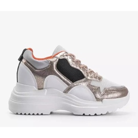 Zapatillas con cuña en blanco y dorado Alexandra 1