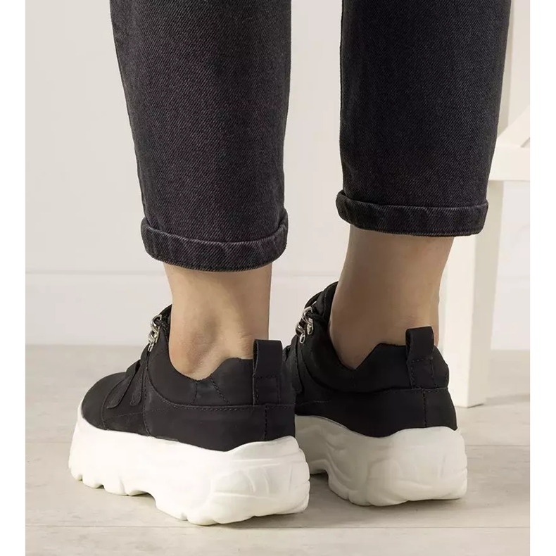 Deportivas negras con suela alta Luna negro 2