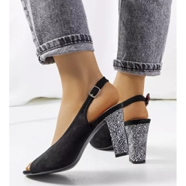Sandalias negras de ante de Bonnie. negro 3