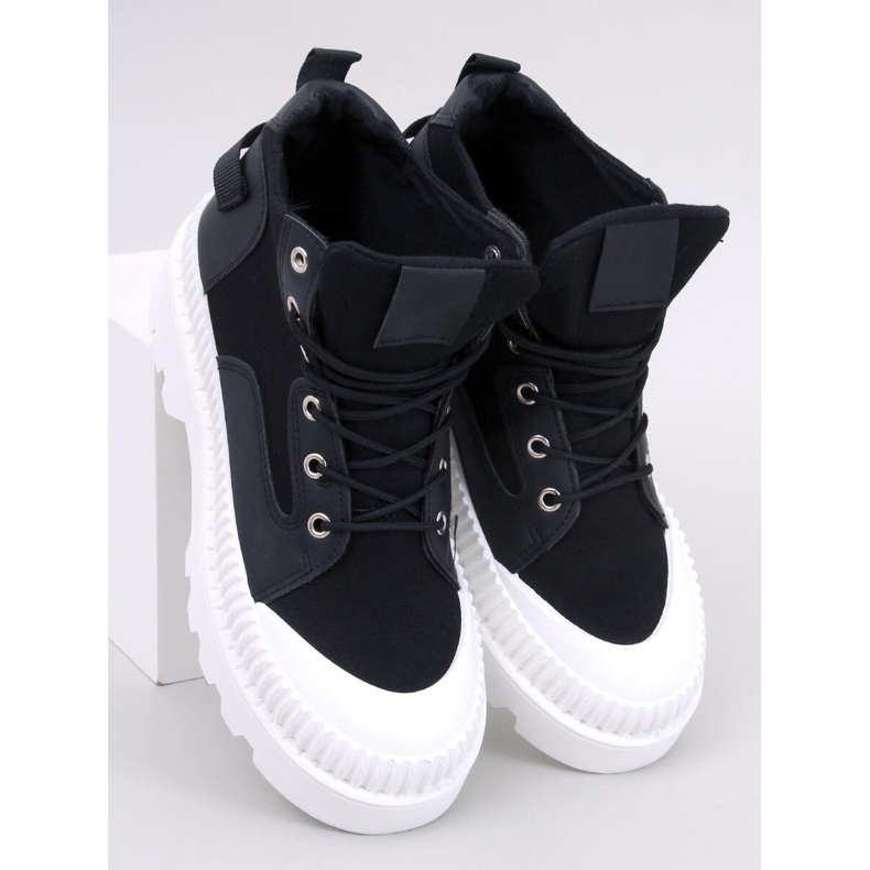 Botín Tinli Negro 1 Botín Tinli Negro 1