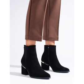Elegantes botas de ante negro para mujer en el post Shelovet 2