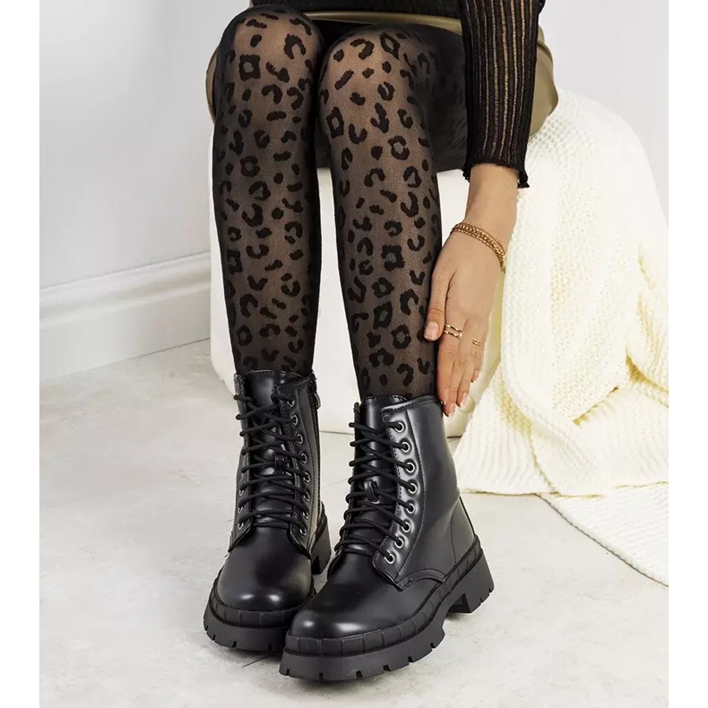 BM Tramperas de mujeres negras de Vistala negro 1