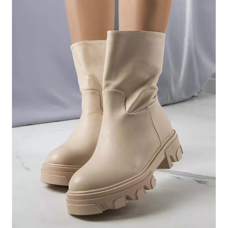 PA1 Botas aislantes beige Nasidi 1