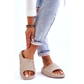 Pantuflas ligeras de espuma Big Star para mujer LL274593 Beige 4