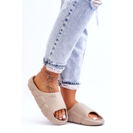 Pantuflas ligeras de espuma Big Star para mujer LL274593 Beige 3