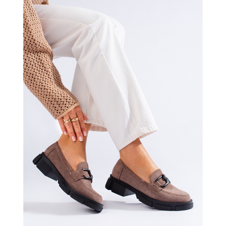 Mocasines de ante beige oscuro de Shelovet 1