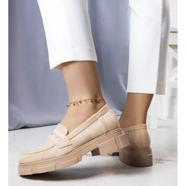 PA1 Zapatos de gamuza ecológica beige de Alacoque 2