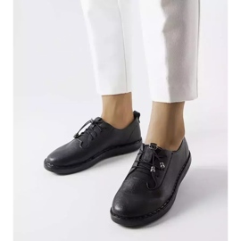 Zapatos brogue negros claros de Perrine 1