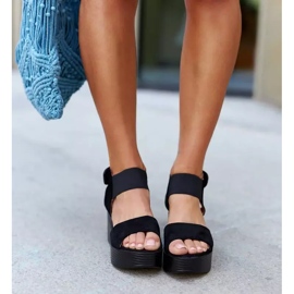 Sandalias de cuña negras de Romani negro 1