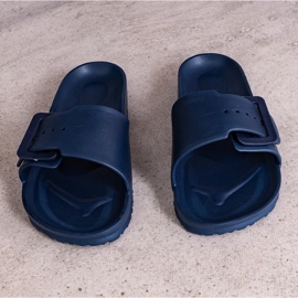 Chanclas de goma azules con hebilla de Nelm 1