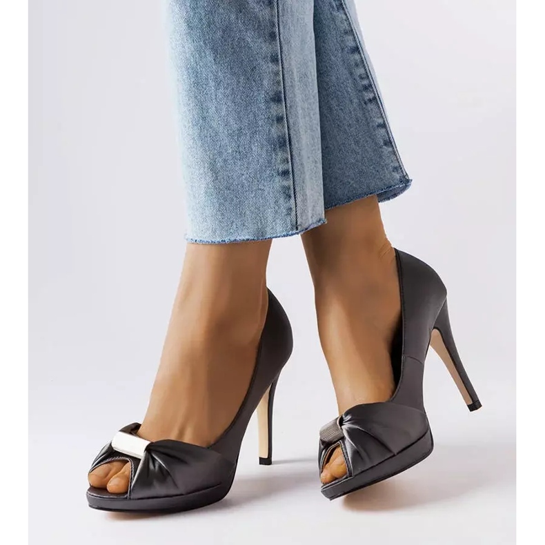 Zapatos peep toe grises de Paré 1