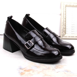 Zapatos de mujer lacados en negro con tacón decorativo Vinceza 58173 2 Zapatos de mujer lacados en negro con tacón decorativo Vinceza 58173 2