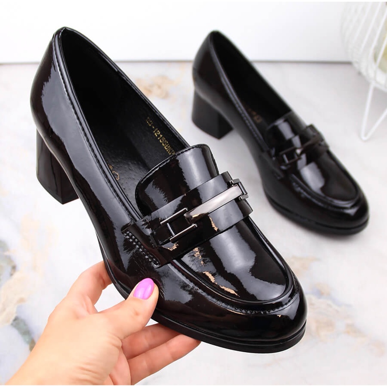 Mocasines de mujer lacados con tacón alto negro Potocki SZ12155 1