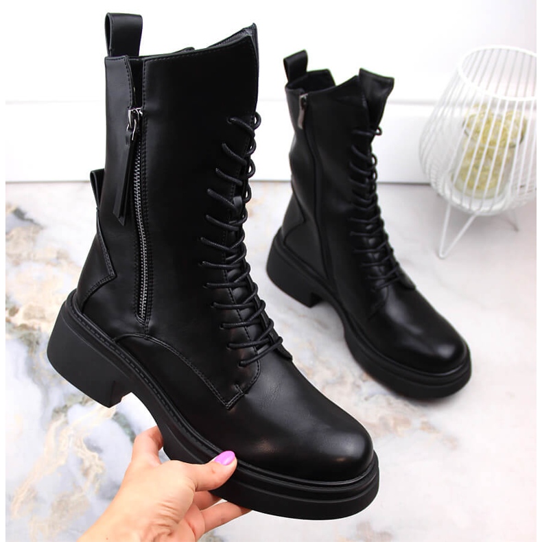 Botas oficiales de mujer negras D&amp;A S.Barski Premium Collection MR870-23 negro 1